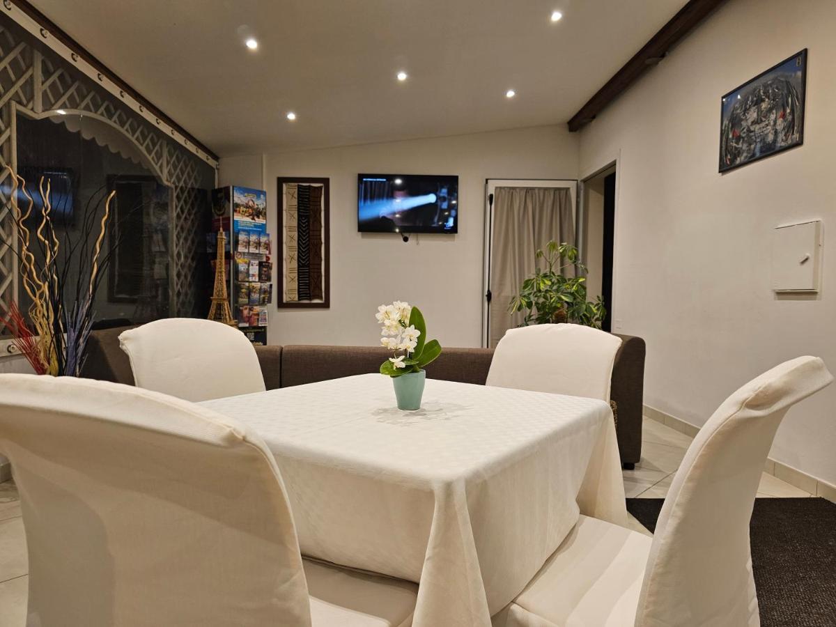 Hotel Gioiella Rimini Bagian luar foto