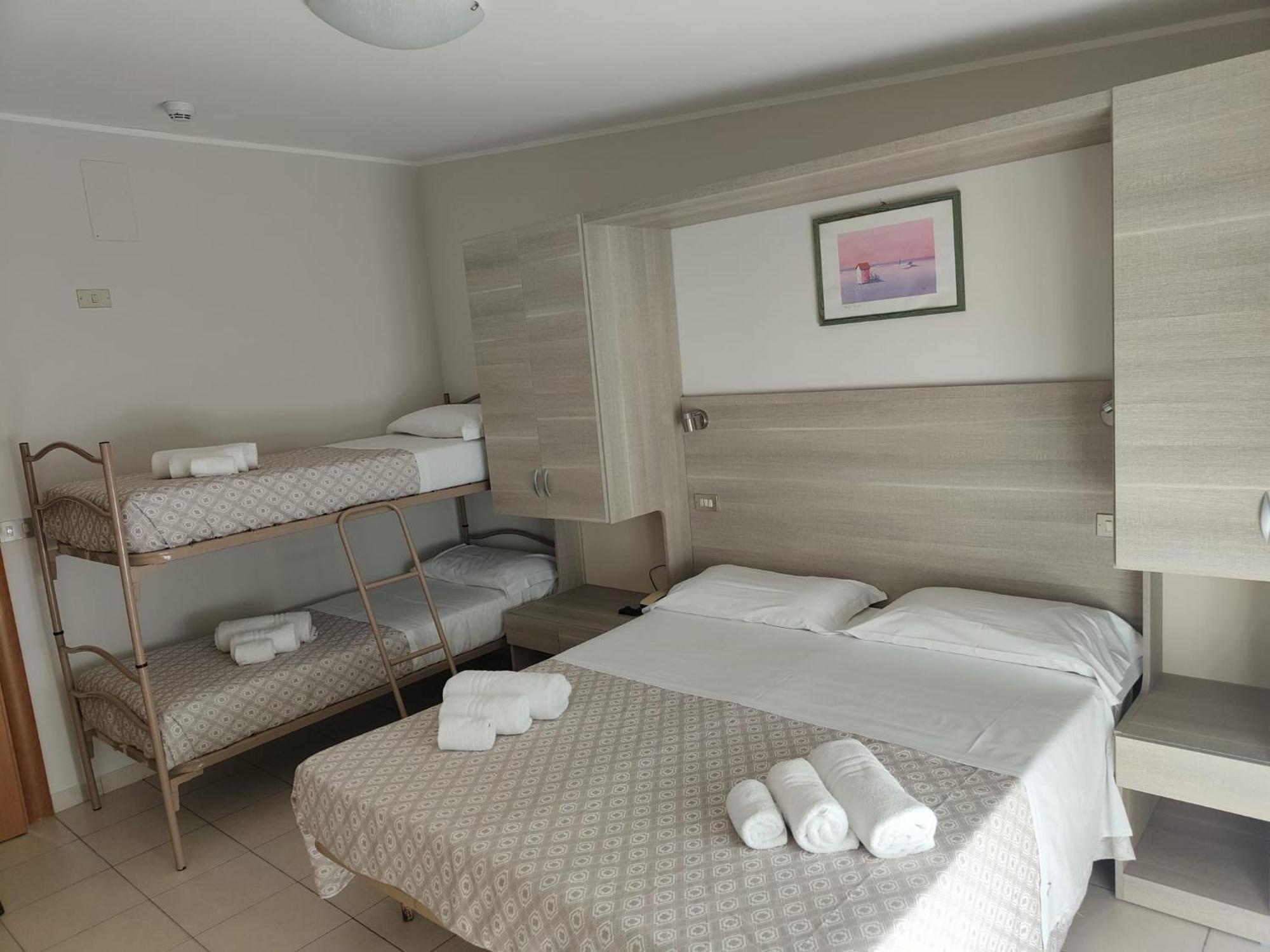 Hotel Gioiella Rimini Ruang foto
